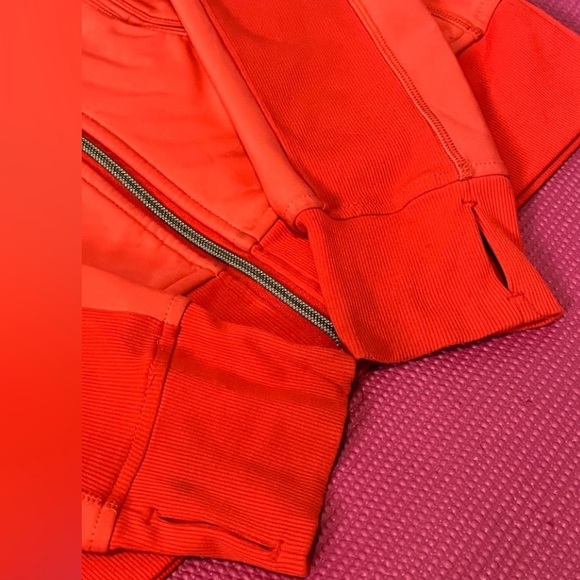 LULULEMON UBA Hoodie Special Edition waterproof jacket - Picture 8 of 12